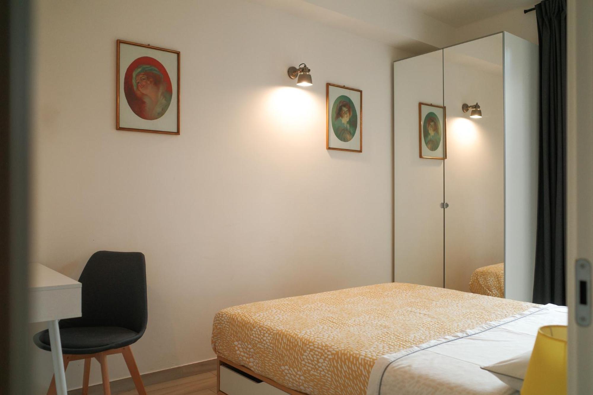 Centro Immobiliare Flagships Apartments Sanremo Bagian luar foto